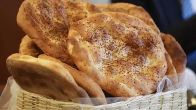 2026 Ramazan Pidesi Fiyatları Belli Oldu! İstanbul ve Ankara'da Pide Kaç TL?