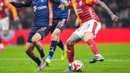 Galatasaray Başakşehir karşısında liderliği koruma sınavında