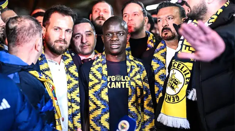 Fenerbahçe'den Yılın Transfer Bombası! N'Golo Kante İstanbul'da