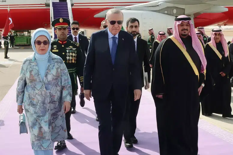 Erdoğan'ın Kritik Riyad Zirvesi! Bölgesel Dengeler Yeniden Kuruluyor